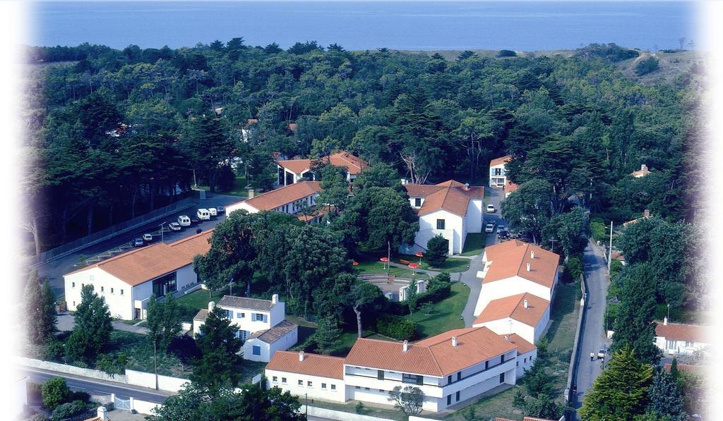 Les Quatre Vents Hotel L'Epine  Bagian luar foto